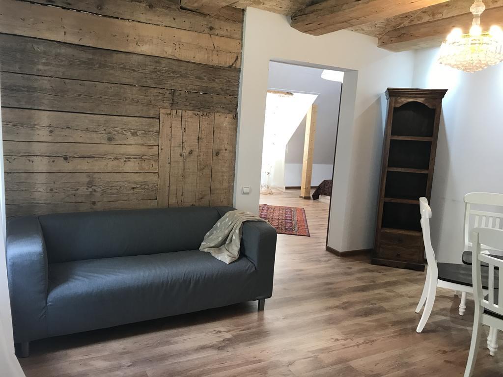 A1 Apartments With Free Parking Riga Bagian luar foto